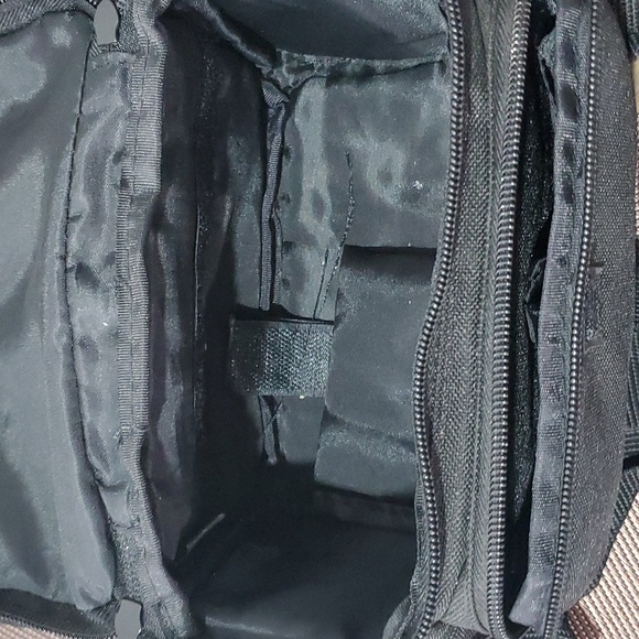 Used Panasonic 3CCD Mega O.I.S.Camcorder with carrying case,charger and remote - Picture 4 of 11